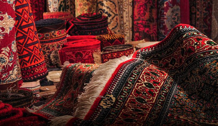 Persian carpet weaving historical tour