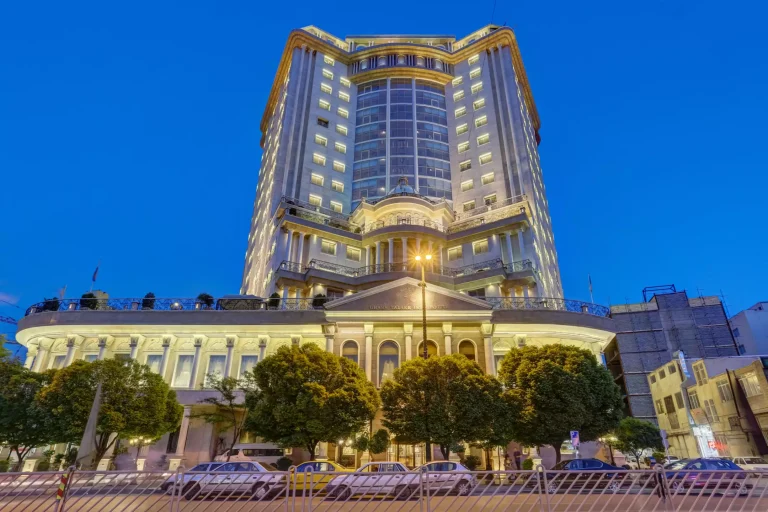 Ghasr Hotel