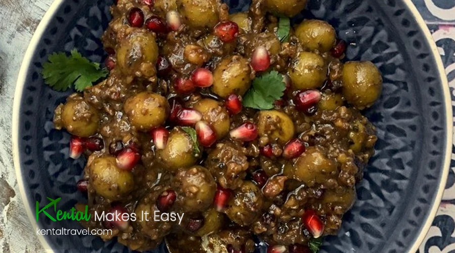 Zeytoon Parvardeh (Marinated Olives)